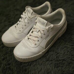 Puma White and Iridescent Shoes SIZE 8